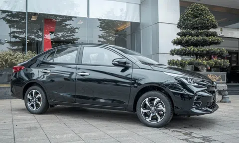 Ngân sách 400 triệu, nên mua Hyundai Grand i10 mới hay Toyota Vios cũ?
