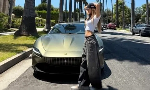 Lisa BlackPink 'thả dáng' cùng siêu xe Ferrari Roma Spyder