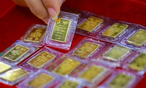 Giá vàng đứng im, nhà đầu tư quay sang chứng khoán?