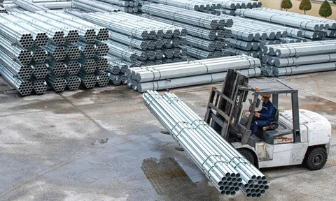 Nữ Chủ tịch lên nắm quyền, Ống thép Việt Đức báo lãi quý II tăng gần 3 lần