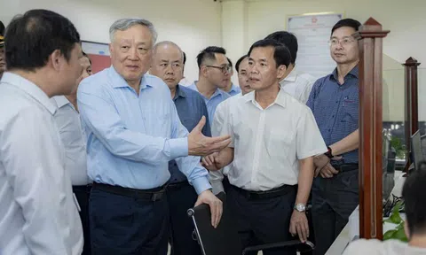 Phó Thủ tướng Nguyễn Hòa Bình: Huế cần tìm động lực tăng trưởng mới