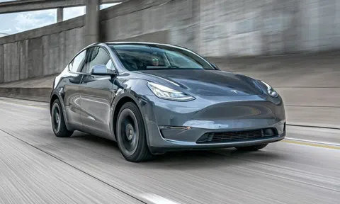 Tesla tung phiên bản giá rẻ của Model Y