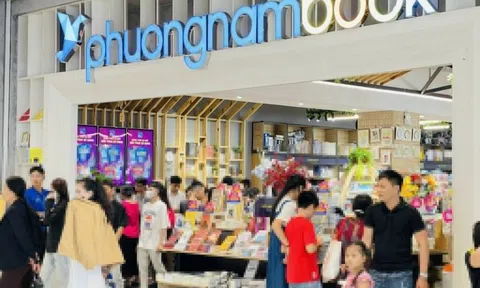 Nhà sách Phương Nam lại lỗ