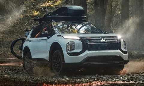SUV địa hình Mitsubishi Outlander Trail Edition có giá từ 39.295 USD