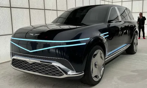 Genesis GV90 sẽ có cửa mở ngược như Rolls-Royce Cullinan