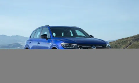 Volkswagen Touareg bị khai tử?