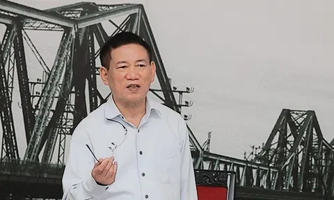 Phó Thủ tướng Hồ Đức Phớc họp với các bộ, ngành về một số nội dung quan trọng của Luật Chứng khoán