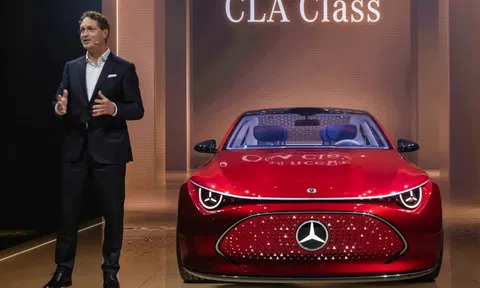 Mercedes-Benz cảnh báo ngành ôtô châu Âu trước nguy cơ 'sụp đổ'