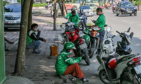Grab: 60% tài xế công nghệ thuê trọ, khó sạc xe điện tại nhà