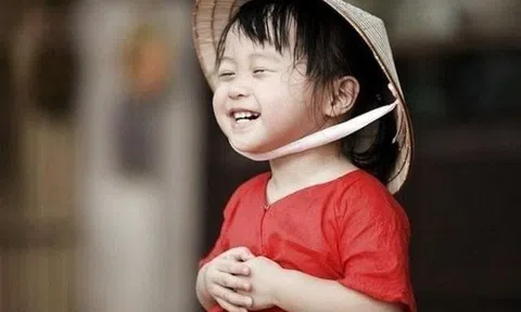Một cổ phiếu "bốc đầu" kịch trần lên đỉnh 10 năm sau khi thoát diện cảnh báo