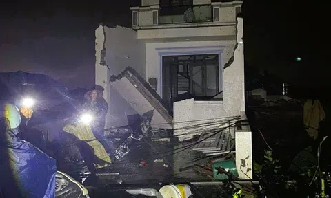Bão số 5 và mưa lớn làm 3 người tử vong, 13 người bị thương, 10 ngàn căn nhà tốc mái và ngập sâu