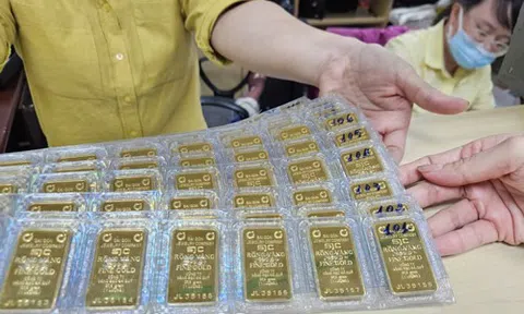 Lời cảnh báo khi mua bán vàng miếng SJC ở "chợ đen"