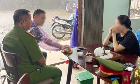 Ngăn người phụ nữ buồn chuyện gia đình định nhảy sông Mã tự tử