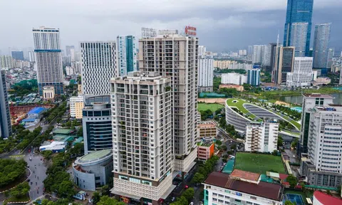Lương tăng vài triệu, nhà tăng cả tỷ