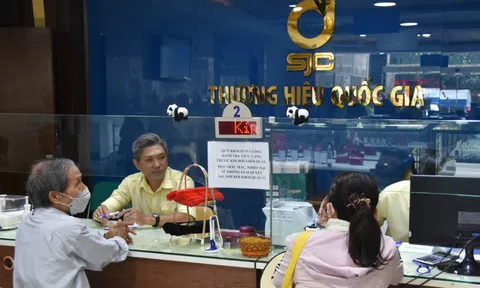 Giá vàng hôm nay 29-8: Tăng tốc, chạm đỉnh cao nhất trong 3 tuần