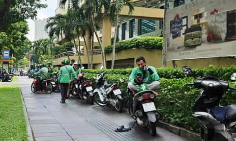 Grab Việt Nam đề xuất xây dựng hệ thống trạm sạc xe điện công cộng