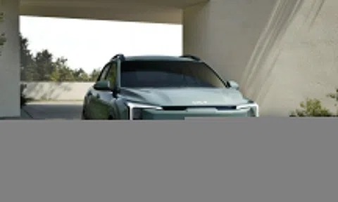 SUV cỡ nhỏ của Kia đổi ngoại hình, có bản hybrid, bổ sung ADAS