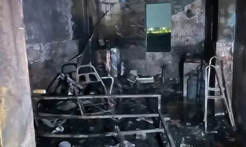 Sau tiếng nổ lớn tại phòng trọ, phát hiện cặp vợ chồng trẻ tử vong