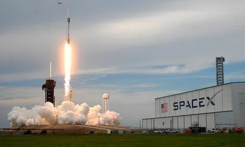 SpaceX của tỷ phú Elon Musk chi 17 tỷ USD mở rộng mảng kết nối 5G
