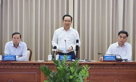 TP HCM thực hiện thành công "mục tiêu kép" sau 8 tháng đầu năm