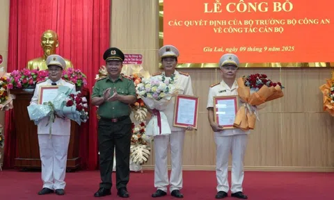 Công an tỉnh Gia Lai công bố các quyết định của Bộ trưởng Bộ Công an về công tác cán bộ