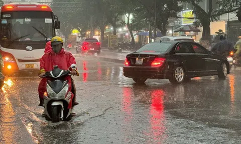 Thời tiết TP HCM hôm nay, 14-9: Mưa dông diện rộng về chiều và tối