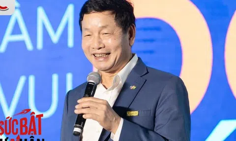 Ông Trương Gia Bình: FPT muốn xây "lớp học đảo ngược", không giảng bài và kiểm tra, học sinh tự học với AI, thầy cô chỉ hướng dẫn và phản biện
