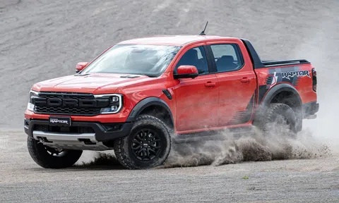 Ford Ranger Raptor ra mắt gói nâng cấp mới tại Thái Lan