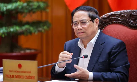 Thủ tướng: Ứng phó kịp thời với tác động, thách thức từ bên ngoài