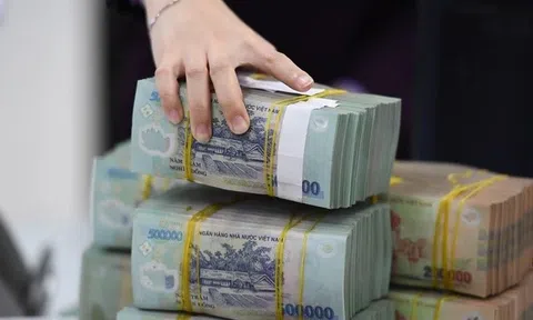 Thuế thu nhập cá nhân tối đa 35% quá cao, nhiều đề xuất giảm về 30%