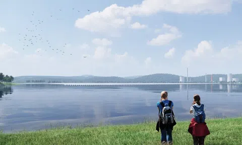 Nhà máy điện mặt trời nổi 140 MW lớn nhất châu Âu có gì đặc biệt?