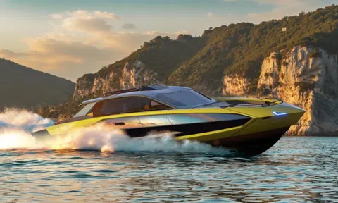 Siêu du thuyền lấy cảm hứng từ siêu xe Lamborghini Fenomeno