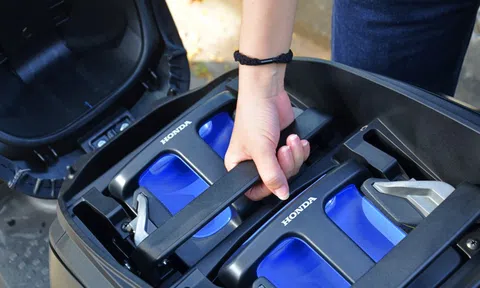 Xe máy điện đổi pin - từ chục triệu tới cho thuê không bán