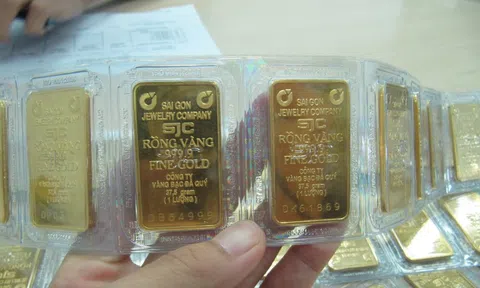 Sáng 11-10, giá vàng miếng SJC, vàng nhẫn lại tăng mạnh