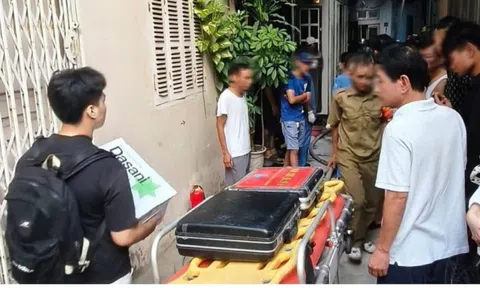 Cháy nhà 4 tầng ở trong ngõ, 5 người tử vong