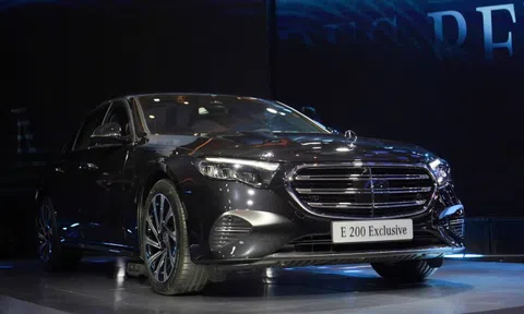 Mercedes-Benz E 200 Exclusive - sedan hạng sang giá gần 2,6 tỷ đồng