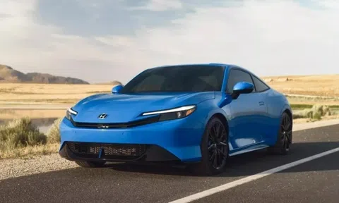 Xe mới của Honda - dùng khung gầm Type R, chạy chậm hơn Toyota Corolla