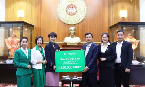 Manulife quyên góp 1,5 tỉ đồng hỗ trợ đồng bào miền Bắc bị ảnh hưởng bởi thiên tai
