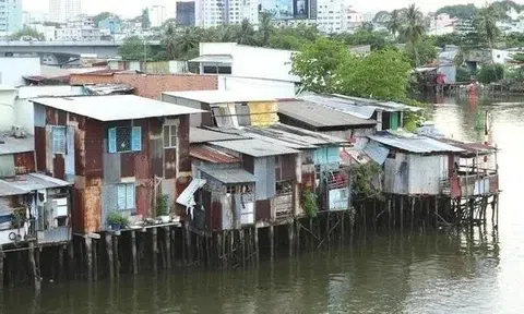Chỉ đạo mới nhất của TP.HCM về di dời nhà ở trên và ven kênh rạch