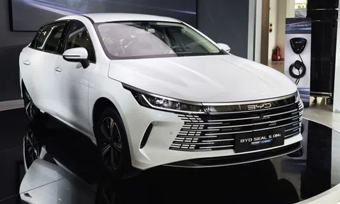 Chi tiết BYD Seal 5, sedan PHEV giá gần 700 triệu đồng