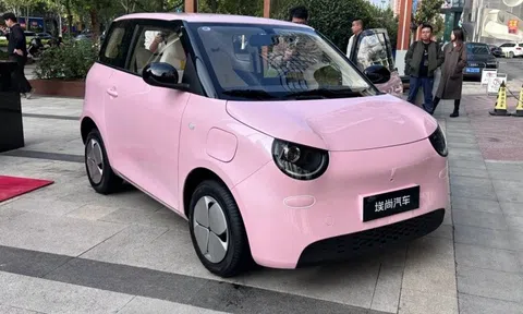 Mẫu xe điện mini này có cửa nếu về Việt Nam?