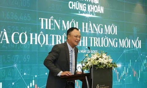 Chứng khoán Việt Nam sau nâng hạng: Cơ hội mới, thách thức mới