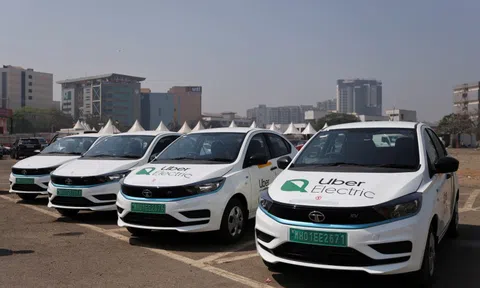 Uber thưởng 4.000 USD cho tài xế chuyển sang xe điện