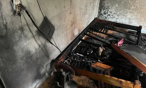 Điện thoại phát nổ, ngôi nhà ở Quảng trị bùng cháy