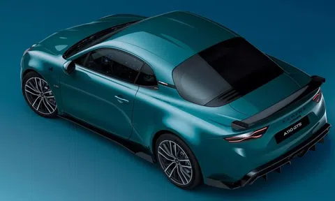 Porsche không phải hãng duy nhất 'phản bội' lời hứa điện hóa