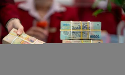 Lãi suất tiết kiệm ngân hàng rục rịch tăng