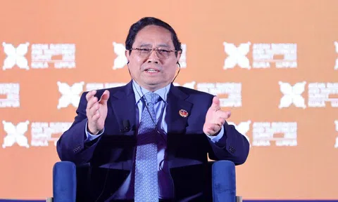 Thủ tướng kêu gọi các nước ASEAN đoàn kết và tự cường