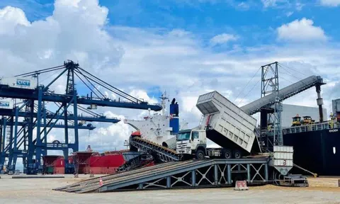 Doanh thu Cảng Quảng Ninh "lên đỉnh - xuống đáy" khi về với T&T