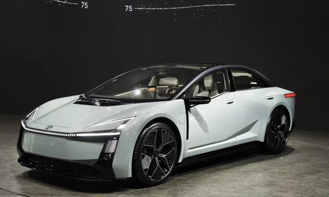 Toyota Corolla thế hệ kế tiếp trông sẽ thế này?