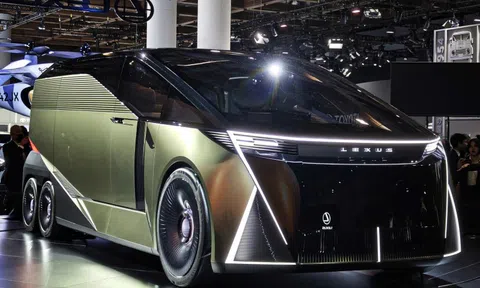 Ngắm Lexus LS Concept - MPV cỡ lớn trang bị 6 bánh xe